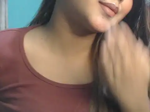 Snapshot of NancyRuvi chatting on 10, 11, 2025 NancyRuvi online show from 10, 11, 2025