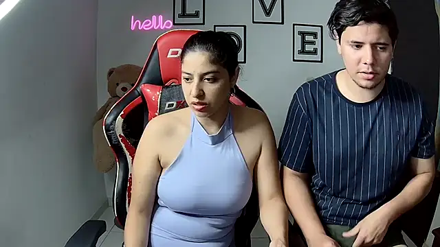 Snapshot of kim_sex_hot chatting on 10, 10, 2025 kim sex hot online show from 10, 10, 2025