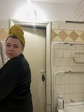 Sara Slow online show from 14, 12, 2024