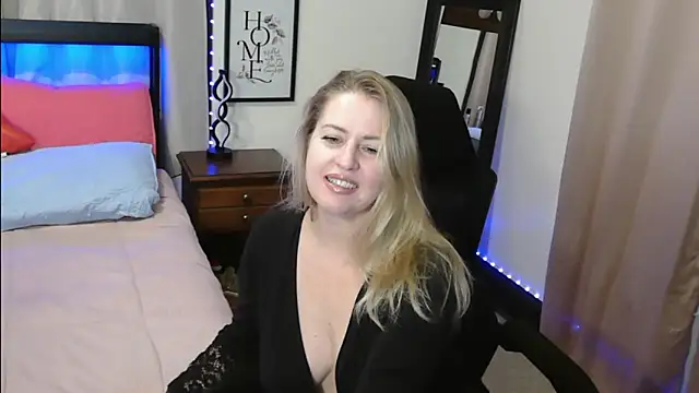 HollieBim online show from 16, 12, 2024