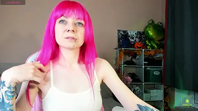 Snapshot of AmyRose6969 chatting on 8, 11, 2025 AmyRose6969 online show from 8, 11, 2025