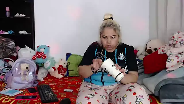 estrellita fugaz16x online show from 14, 12, 2024
