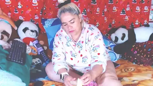 estrellita fugaz16x online show from 16, 1, 2026