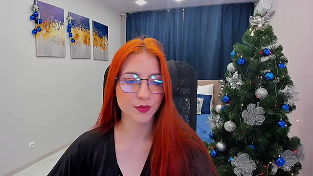 Snapshot of _FireInMySoul_ chatting on 17, 12, 2024 FireInMySoul online show from 17, 12, 2024