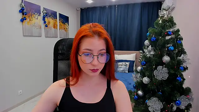 Snapshot of _FireInMySoul_ chatting on 18, 12, 2024 FireInMySoul online show from 18, 12, 2024