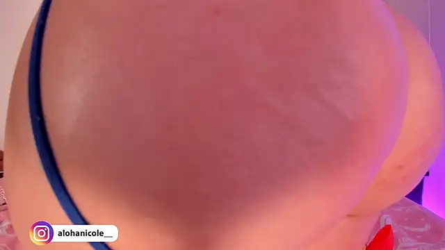 Snapshot of sweet_nicole_11 chatting on 8, 11, 2025 sweet nicole 11 online show from 8, 11, 2025