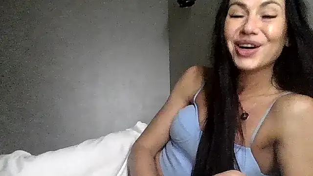 JulianaGold1 online show from 3, 11, 2025