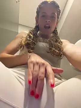 alana15 online show from 10, 1, 2025