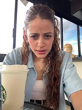 alana15 online show from 31, 1, 2025