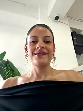 alana15 online show from 8, 9, 2025