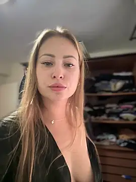 AlisaWhite online show from 24, 10, 2025