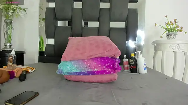 tanyyaa online show from 12, 1, 2025