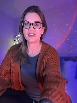 MaiseKnox online show from 26, 2, 2025