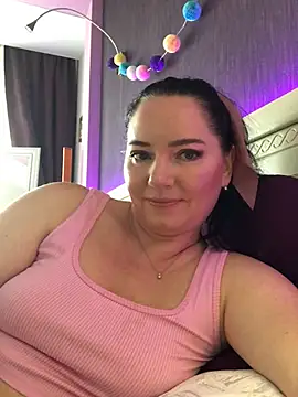 Snapshot of HotMilfMargo chatting on 16, 2, 2025 HotMilfMargo online show from 16, 2, 2025