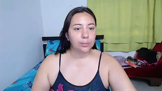 Snapshot of sexxy_ticki chatting on 7, 12, 2024 sexxy ticki online show from 7, 12, 2024