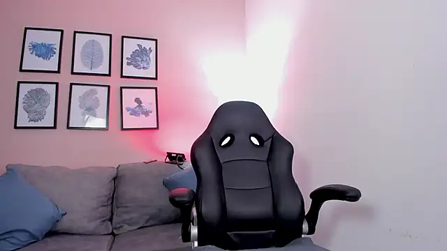 Snapshot of Sabrina_Sabrock_ chatting on 31, 10, 2025 Sabrina Sabrock online show from 31, 10, 2025