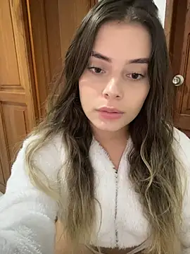 Miss valeriaa online show from 11, 12, 2024