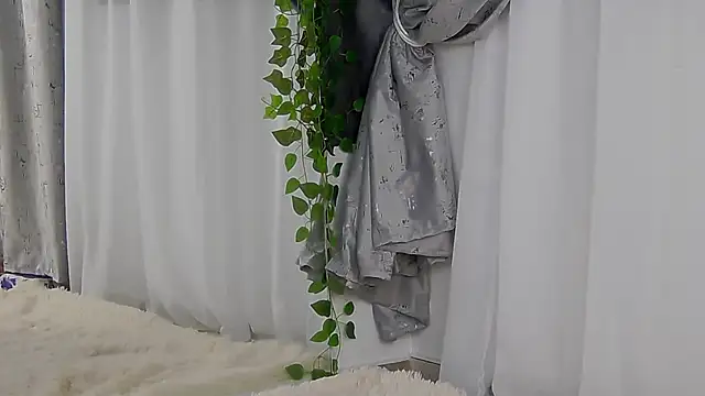 IsabelleEthan online show from 17, 10, 2025