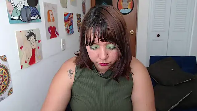 soynanabela28 online show from 27, 2, 2026