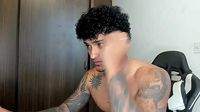 Alessandro Vanni online show from 2, 2, 2025