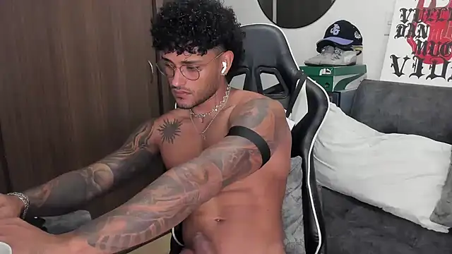 Alessandro Vanni online show from 2, 10, 2025