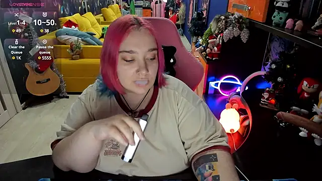 Softie Sofy online show from 26, 12, 2024