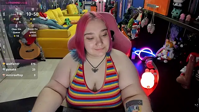 Softie Sofy online show from 29, 12, 2024