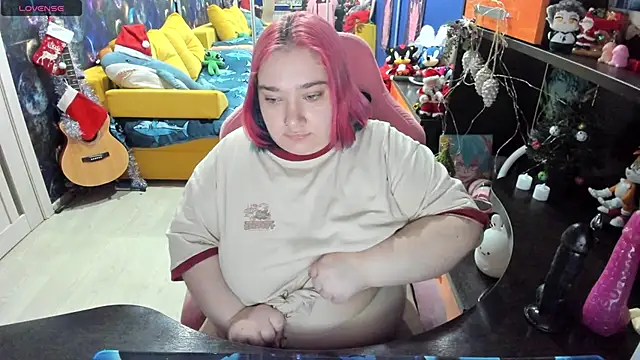 Softie Sofy online show from 8, 1, 2025