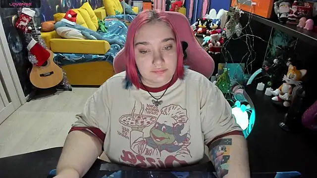 Softie Sofy online show from 10, 1, 2025