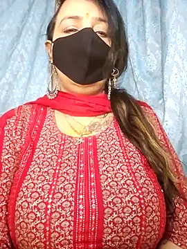 Snapshot of cute-tanvi chatting on 2, 3, 2026 cute-tanvi online show from 2, 3, 2026