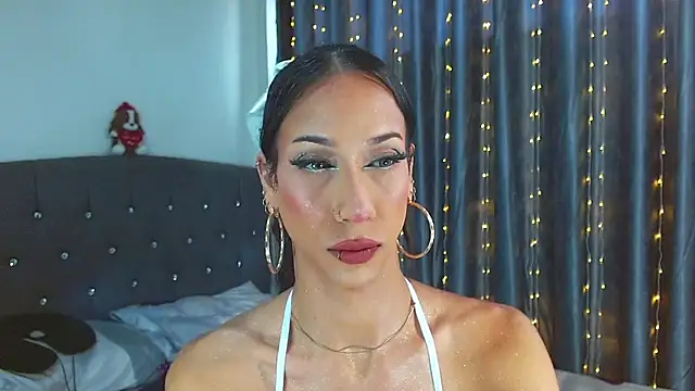 Kenisha Sweet online show from 23, 2, 2026