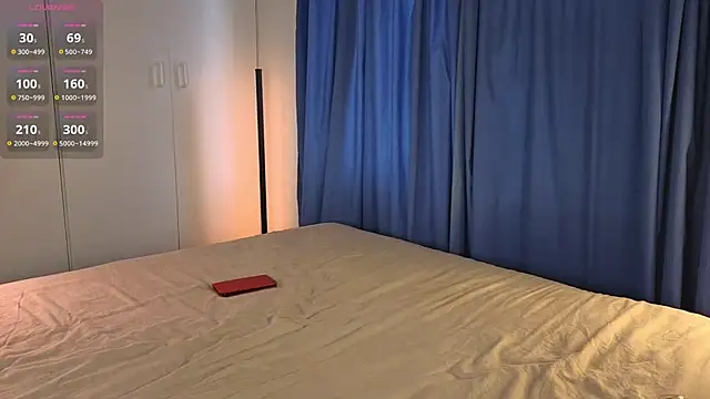 Snapshot of TassiTyne chatting on 23, 10, 2025 TassiTyne online show from 23, 10, 2025