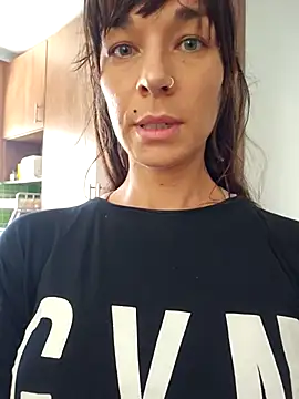 Snapshot of TassiTyne chatting on 21, 11, 2025 TassiTyne online show from 21, 11, 2025