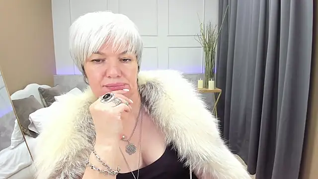 Snapshot of CarmenSoft chatting on 23, 12, 2024 CarmenSoft online show from 23, 12, 2024