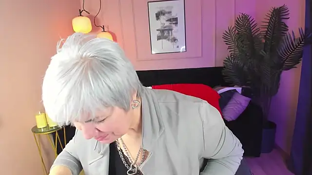 Snapshot of CarmenSoft chatting on 14, 2, 2025 CarmenSoft online show from 14, 2, 2025