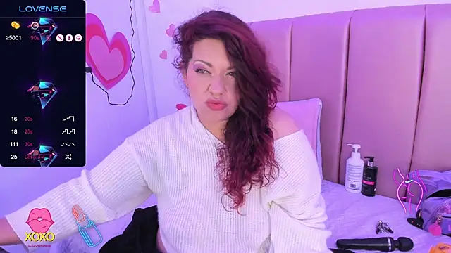 pamela dimantis  online show from 8, 3, 2025