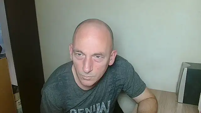 Johan   Barker online show from 14, 12, 2025