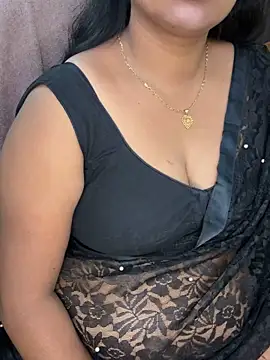 Snapshot of Anushka_21 chatting on 21, 11, 2025 Anushka 21 online show from 21, 11, 2025