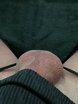 Snapshot of Luca999111 chatting on 17, 12, 2025 Luca999111 online show from 17, 12, 2025