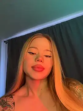 curchez  online show from 25, 12, 2024