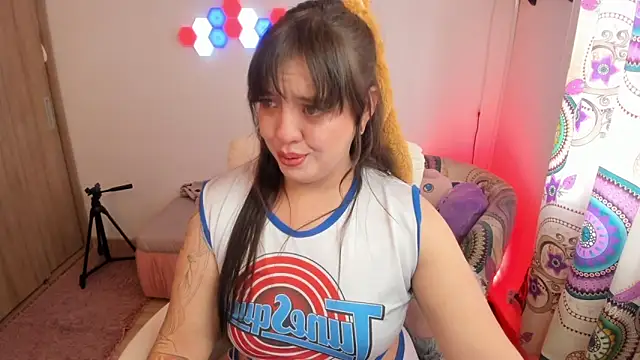 sophia grants online show from 2, 11, 2025