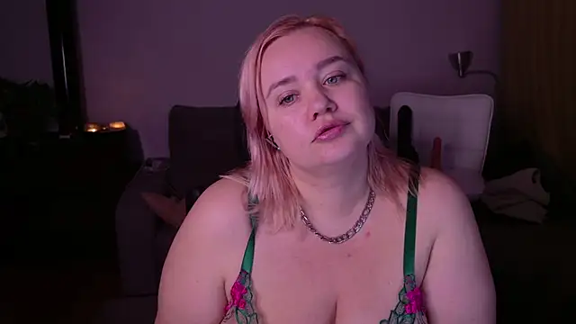 MargotGrey online show from 8, 1, 2025