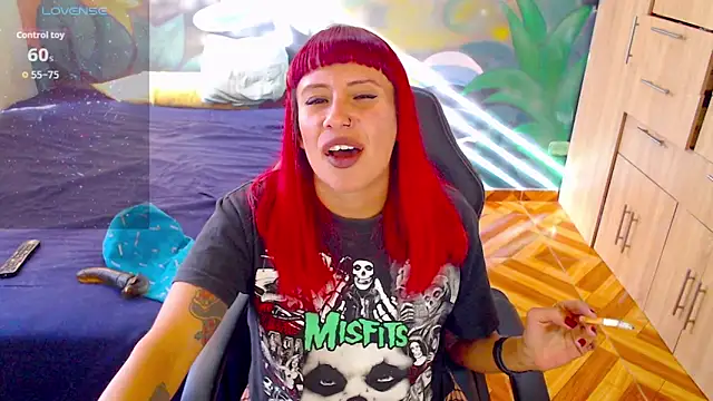 Snapshot of Eimy_lorens chatting on 17, 11, 2025 Eimy lorens online show from 17, 11, 2025