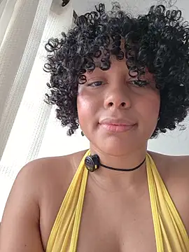 Snapshot of Electric_bae chatting on 15, 2, 2026 Electric bae online show from 15, 2, 2026