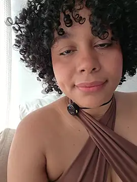 Snapshot of Electric_bae chatting on 16, 2, 2026 Electric bae online show from 16, 2, 2026