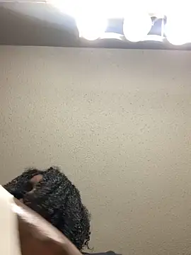 Snapshot of Foreignthababyy chatting on 18, 11, 2025 Foreignthababyy online show from 18, 11, 2025