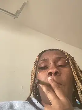 Snapshot of Foreignthababyy chatting on 3, 12, 2025 Foreignthababyy online show from 3, 12, 2025