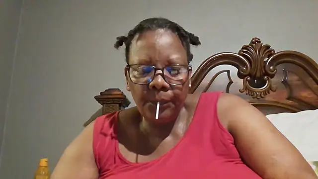 Snapshot of SEXYBOOBSNASS chatting on 10, 1, 2025 SEXYBOOBSNASS online show from 10, 1, 2025