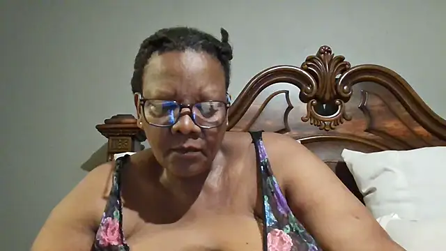 Snapshot of SEXYBOOBSNASS chatting on 17, 1, 2025 SEXYBOOBSNASS online show from 17, 1, 2025