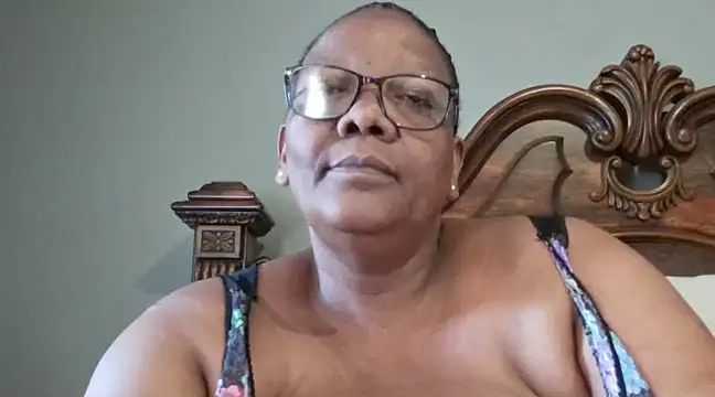 Snapshot of SEXYBOOBSNASS chatting on 5, 2, 2025 SEXYBOOBSNASS online show from 5, 2, 2025